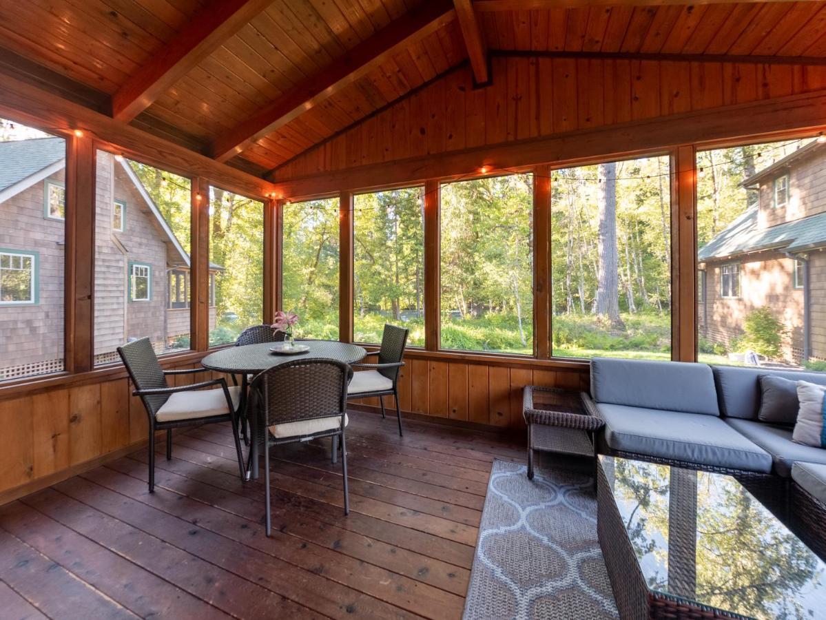 On The River Wooded Bliss Cabin Near Loloma McKenzie Bridge מראה חיצוני תמונה